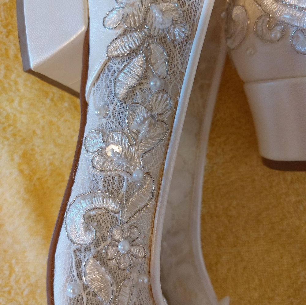 Bridal Smilee Boutique Wedding Shoes 39/8.5 - Picture 7 of 12